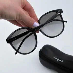 Vogue | Accessories | Vogue Women Brand New Sunglasses Black  display picture 2